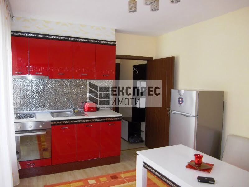 Furnished 1 Schlafzimmer Wohnung