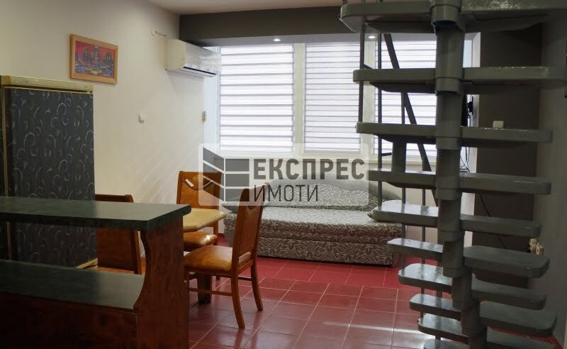 Furnished 1 Schlafzimmer Wohnung