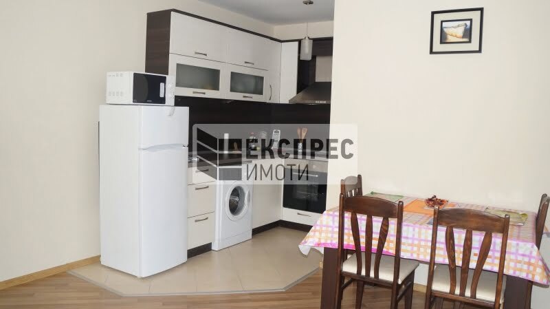 Furnished 1 bedroom apartment
