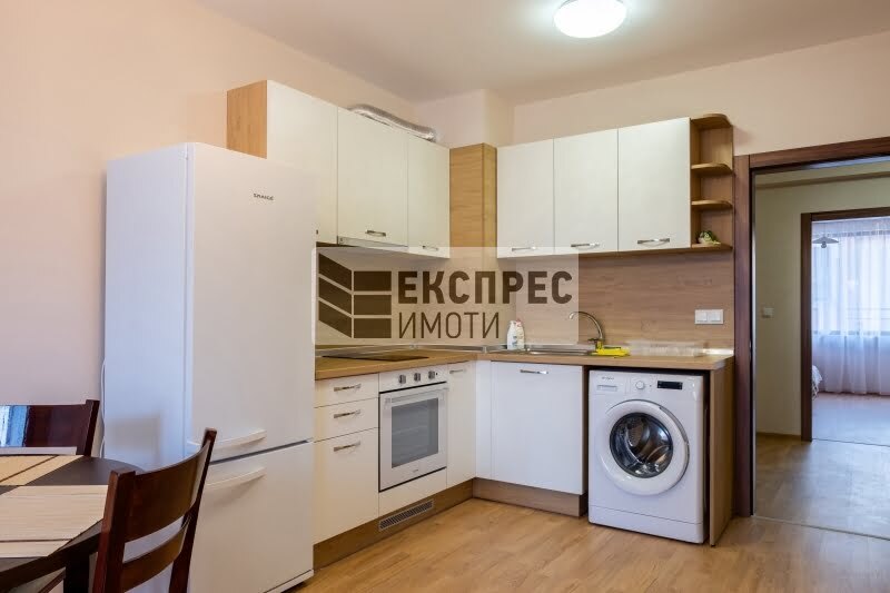 New, Furnished 2 bedroom apartment