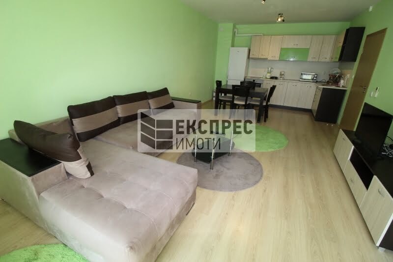 Furnished 2 bedroom apartment