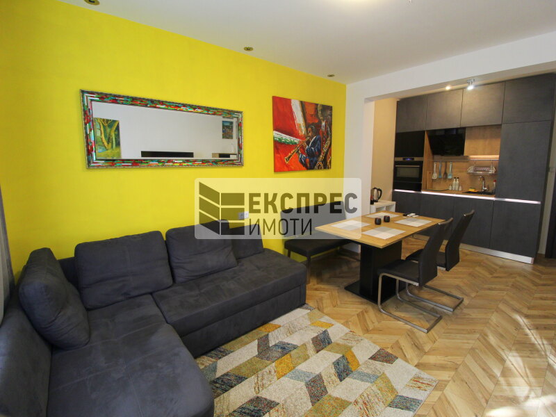 Furnished 1 bedroom apartment