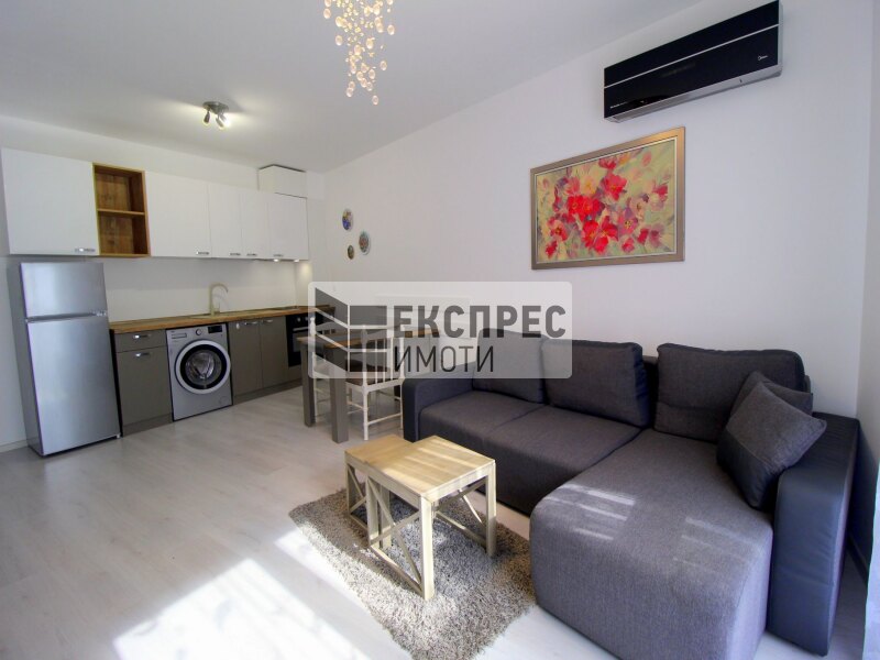 Furnished 1 bedroom apartment