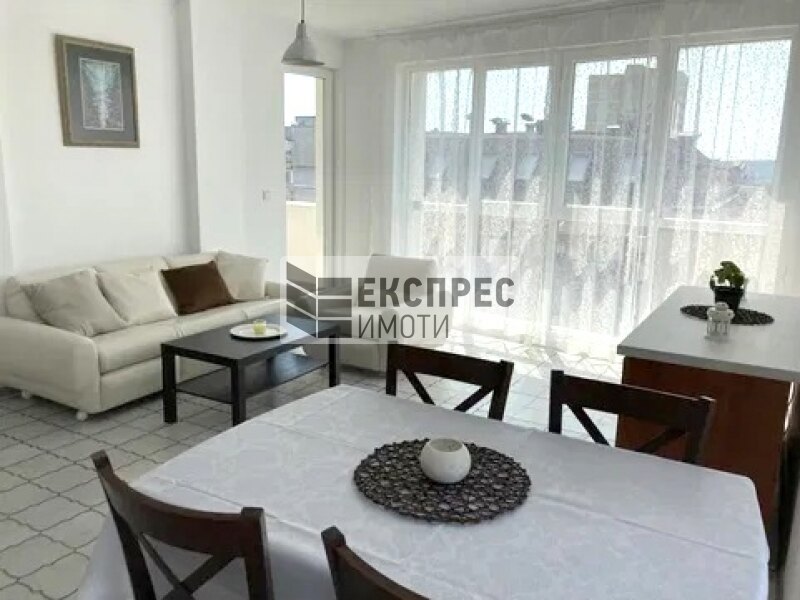 Furnished 2 bedroom apartment