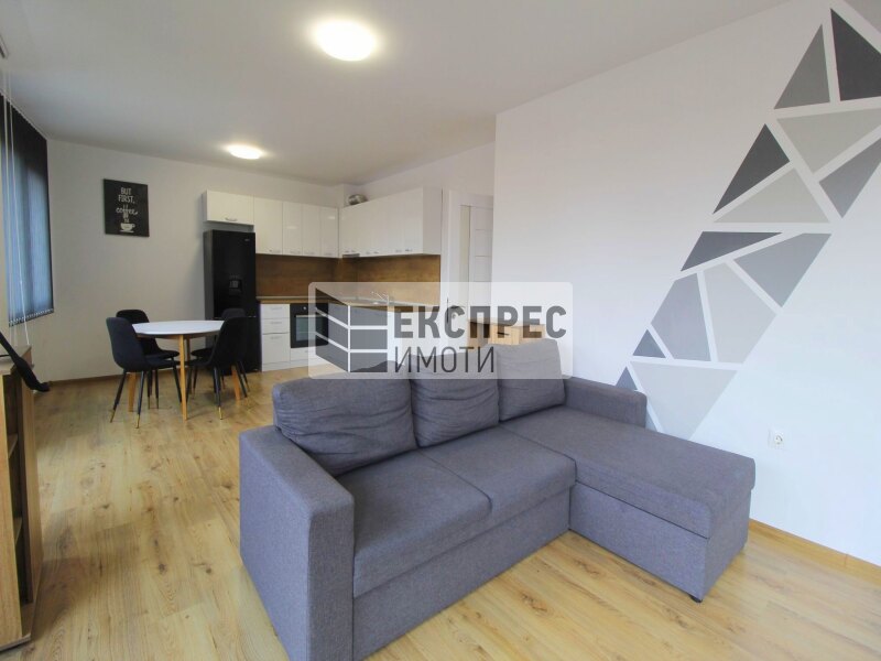 New, Furnished 1 Schlafzimmer Wohnung