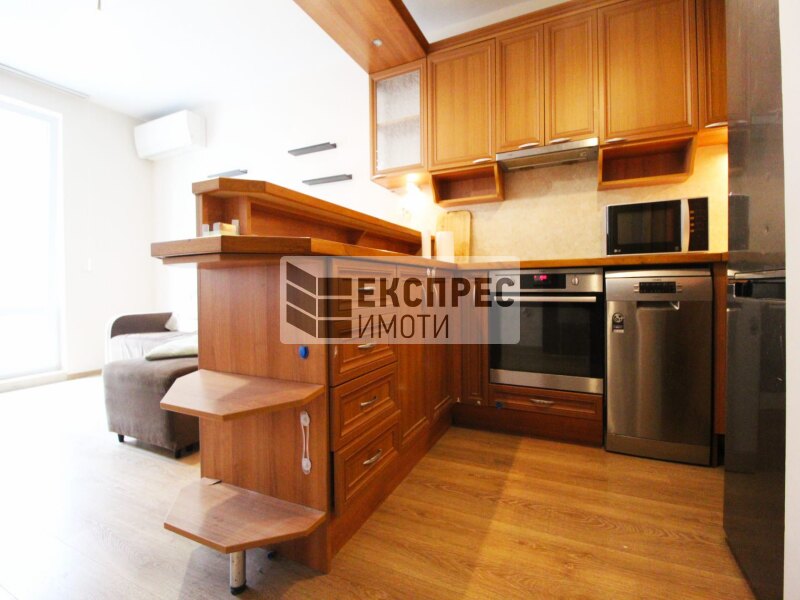 New, Furnished, 1 bedroom apartment