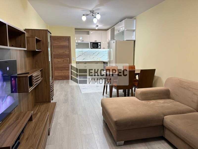 Нов, Обзаведен Двустаен апартамент