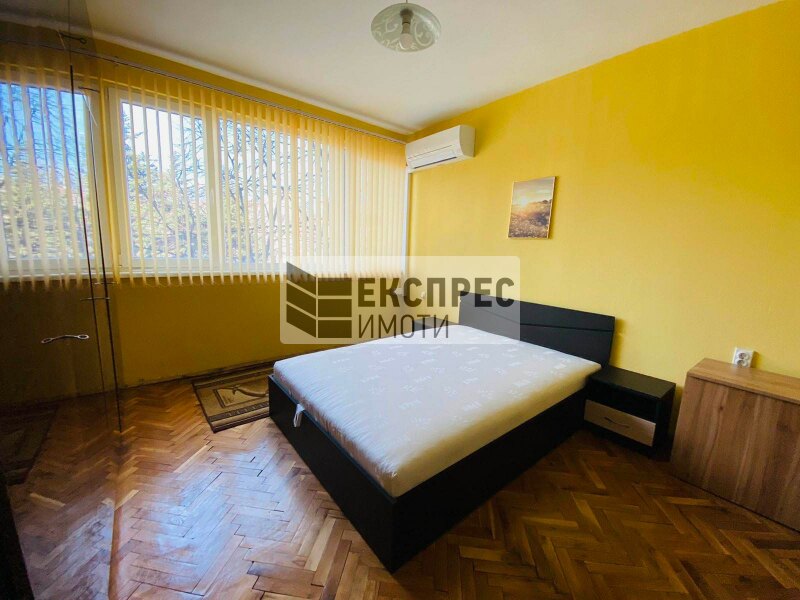 Furnished 2 bedroom apartment
