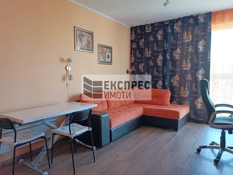 Furnished 1 bedroom apartment