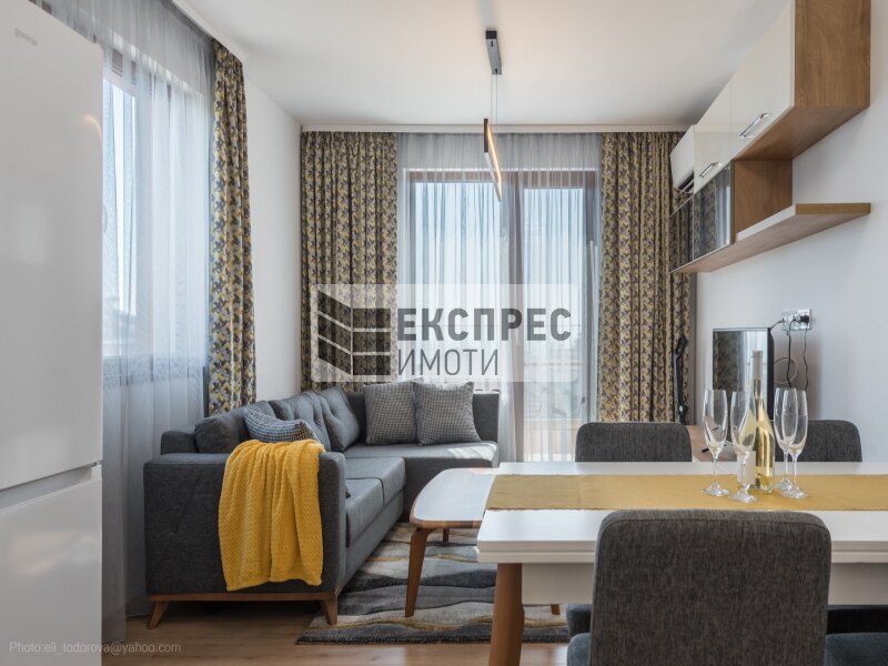 Нов, Обзаведен Двустаен апартамент