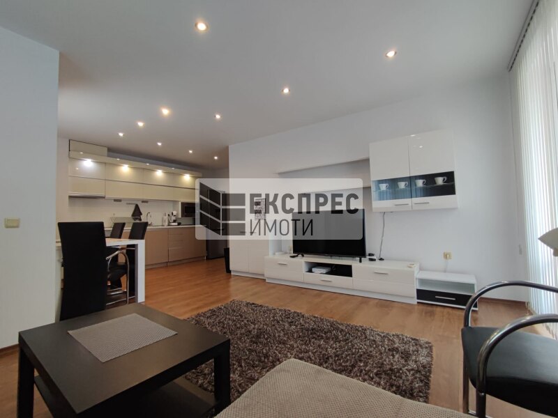 Furnished 2 bedroom apartment
