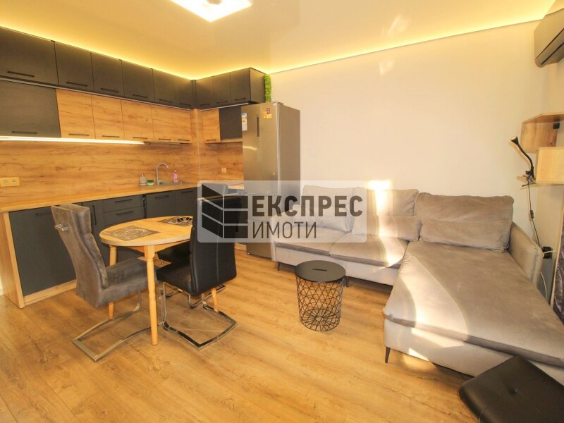 New, Furnished 1 bedroom apartment