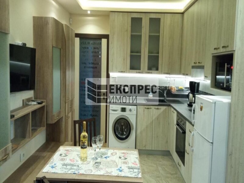 New, Furnished 1 bedroom apartment