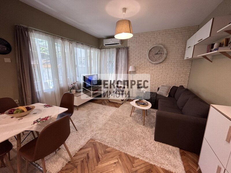Möbliert 2 Schlafzimmer Wohnung