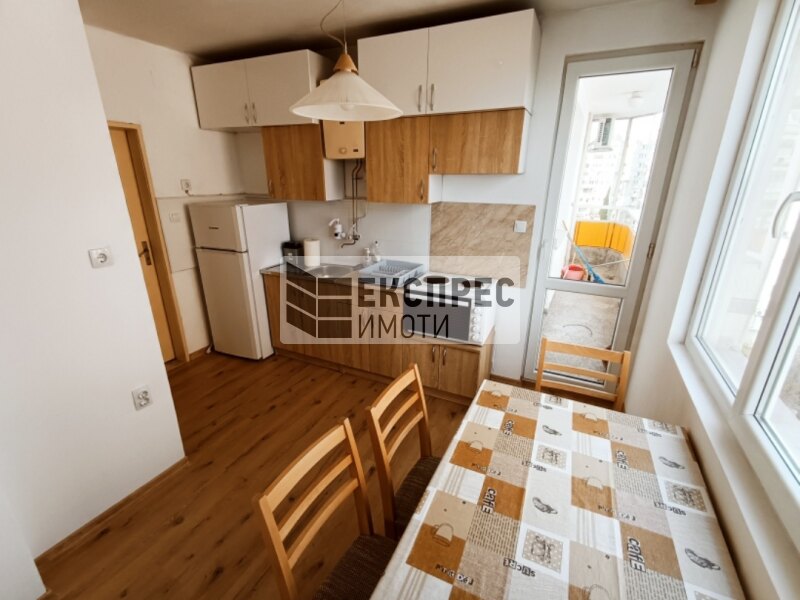 Furnished 3 bedroom apartment