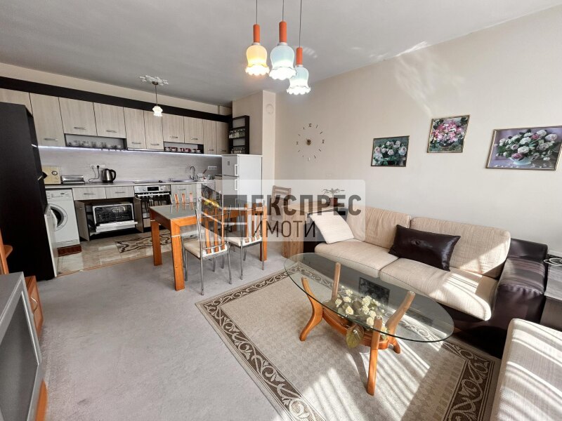 Furnished, 1 bedroom apartment