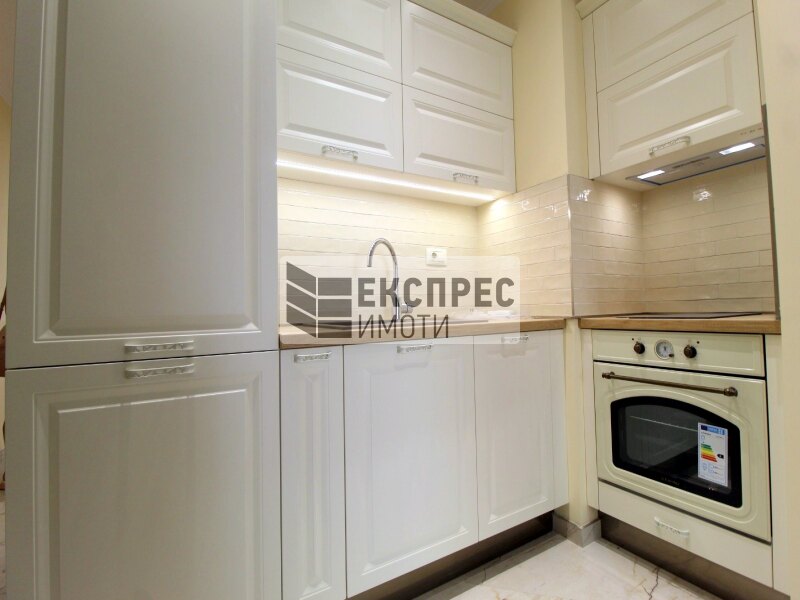 New 1 bedroom apartment