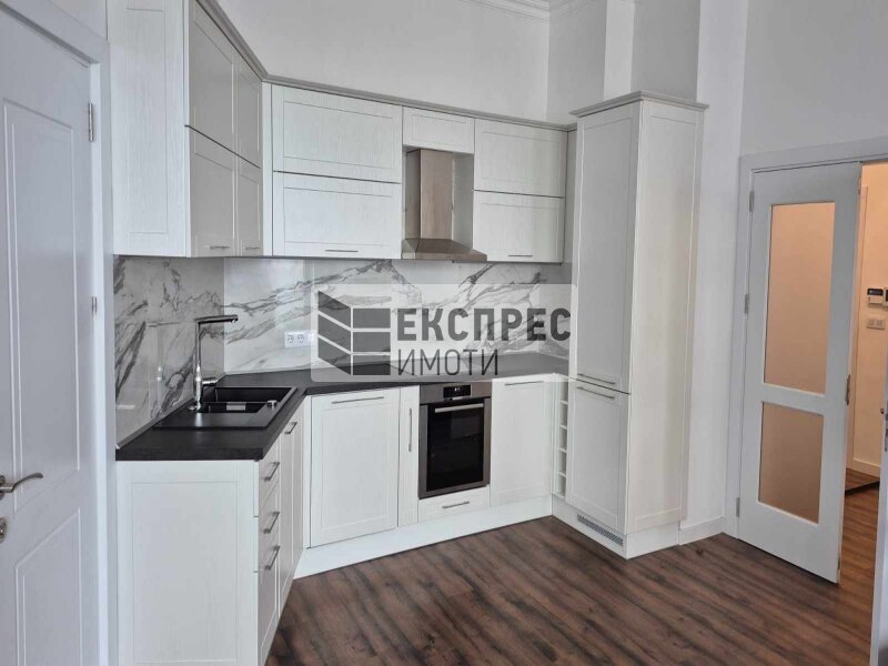 New, Furnished 1 bedroom apartment