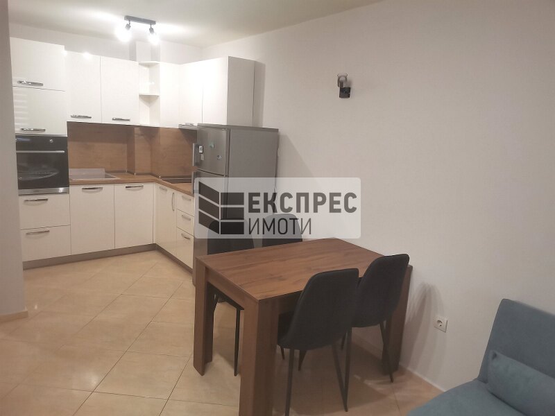 Furnished 2 bedroom apartment