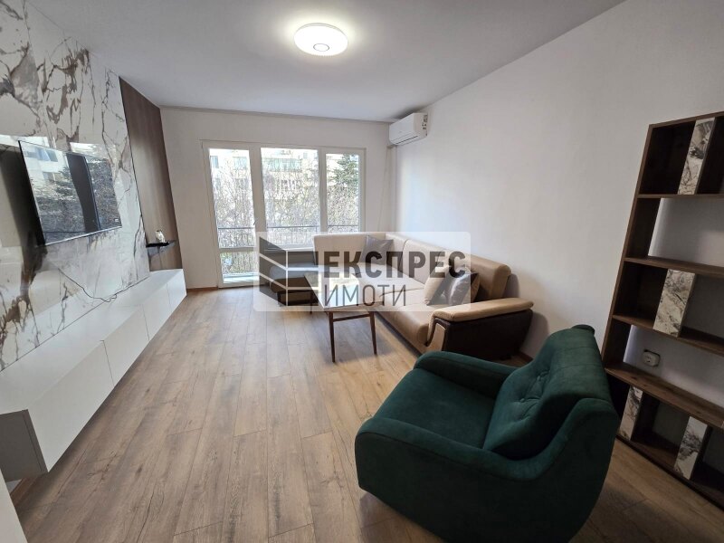  1 Schlafzimmer Wohnung