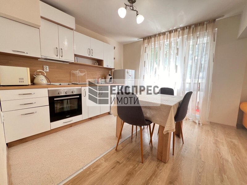 Furnished 2 bedroom apartment
