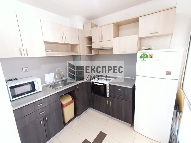 FURNISHED 2 bedroom apartment