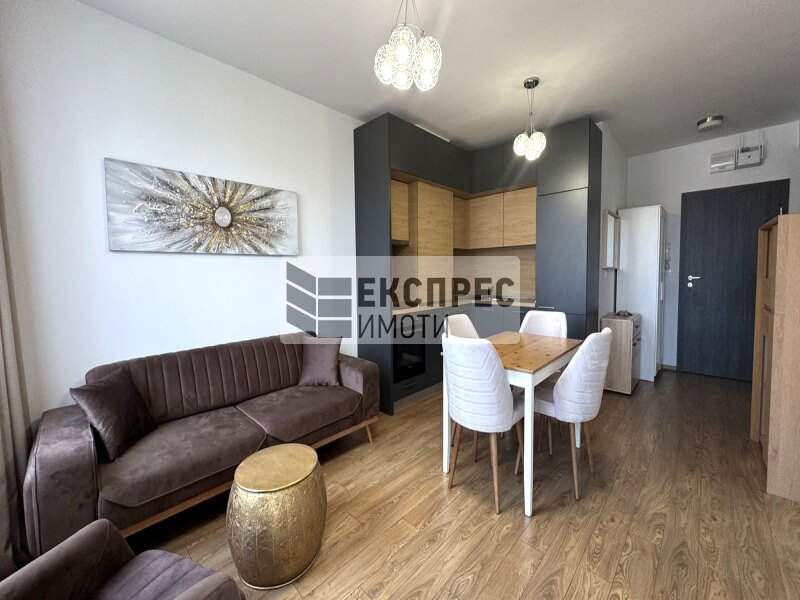 Furnished 2 bedroom apartment
