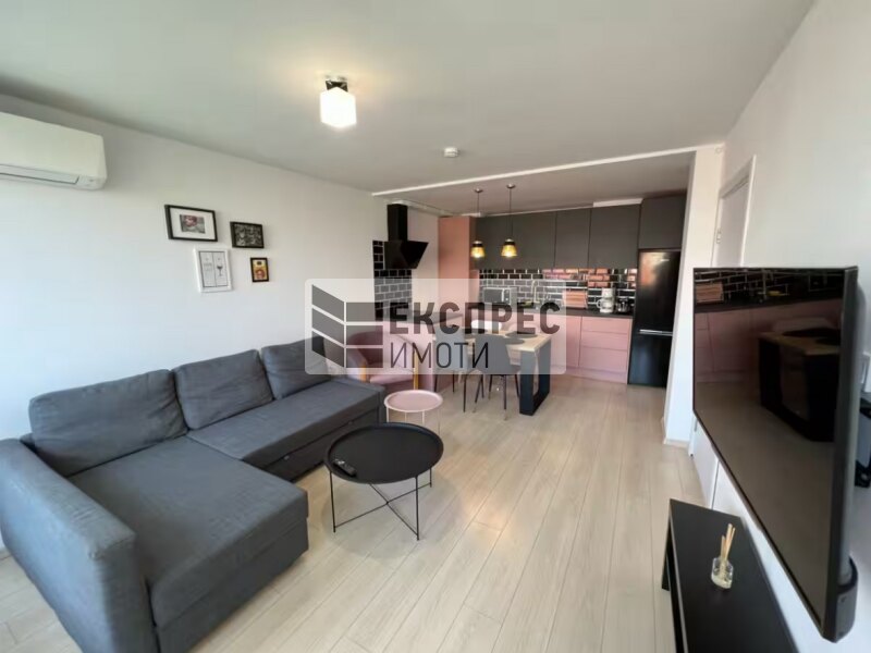 New, Furnished 2 bedroom apartment