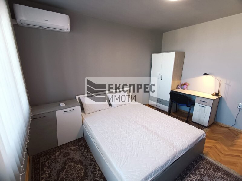 Обзаведен Четиристаен апартамент