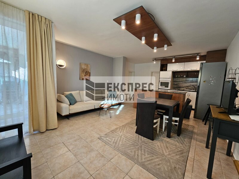 Furnished 2 bedroom apartment