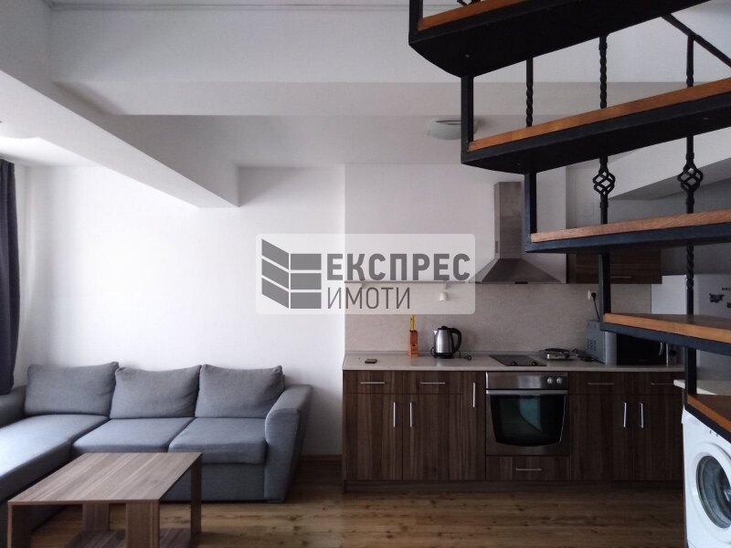 Furnished 2 bedroom apartment