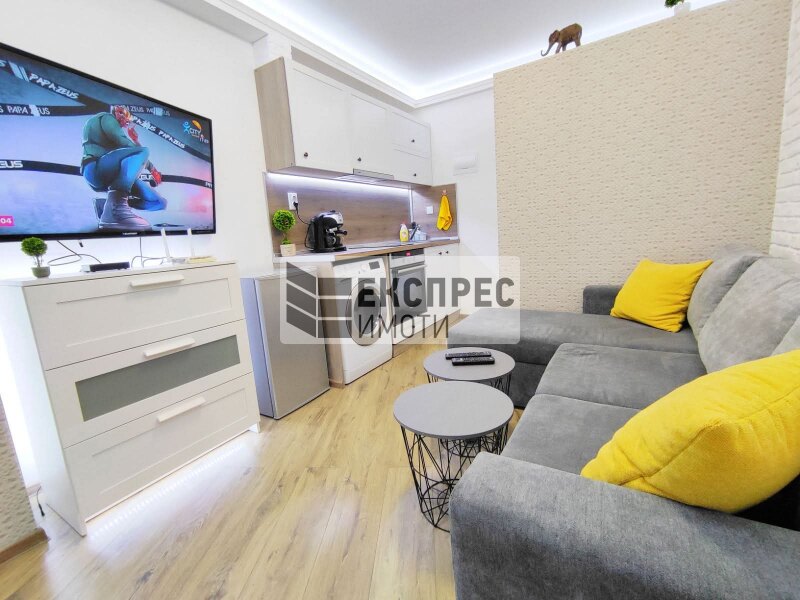 ОБЗАВЕДЕН Едностаен апартамент