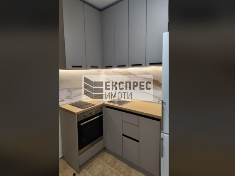  1 Schlafzimmer Wohnung