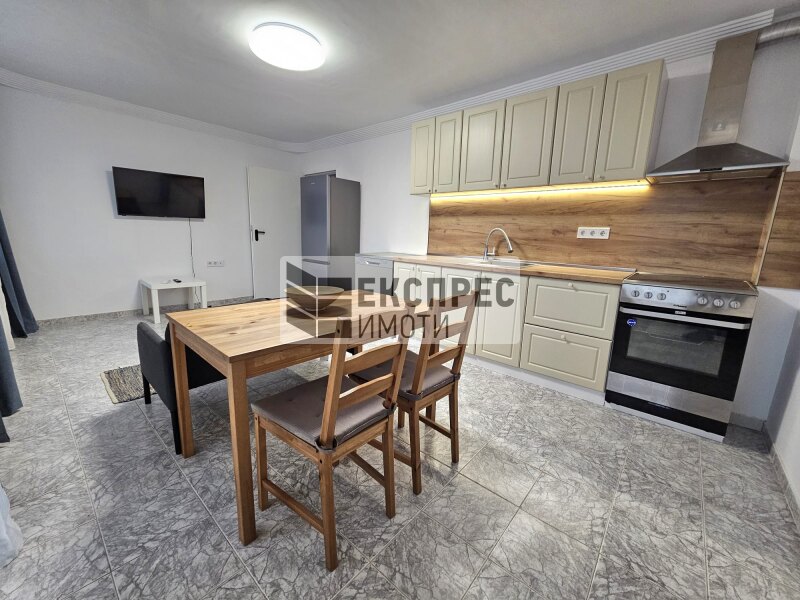 Нов, Обзаведен Двустаен апартамент