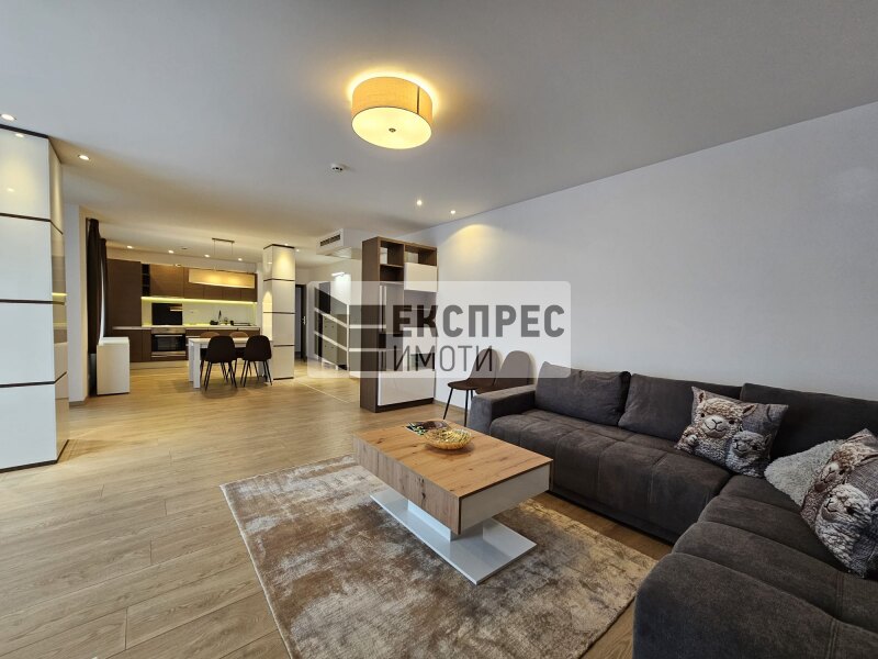 Furnished 2 bedroom apartment