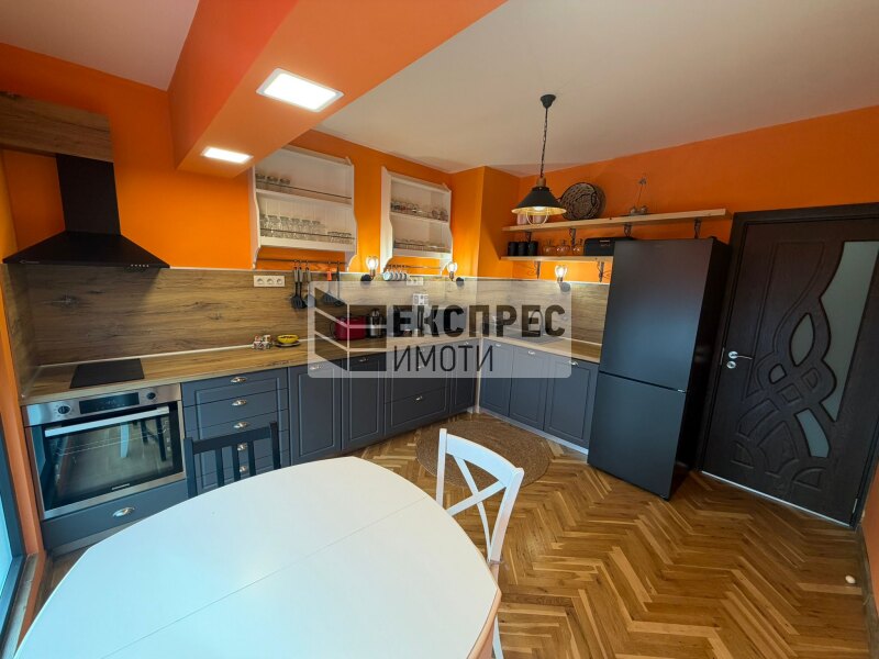 Furnished 1 bedroom apartment