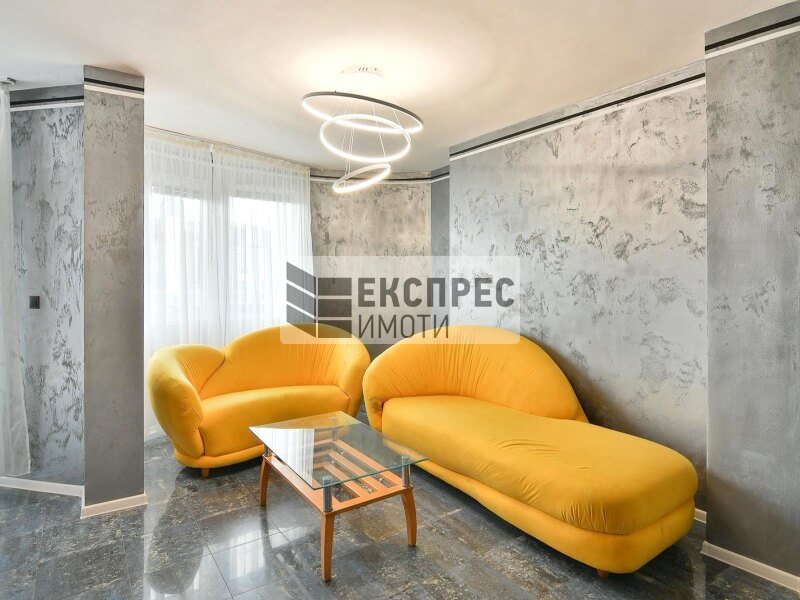 Furnished Large apartment