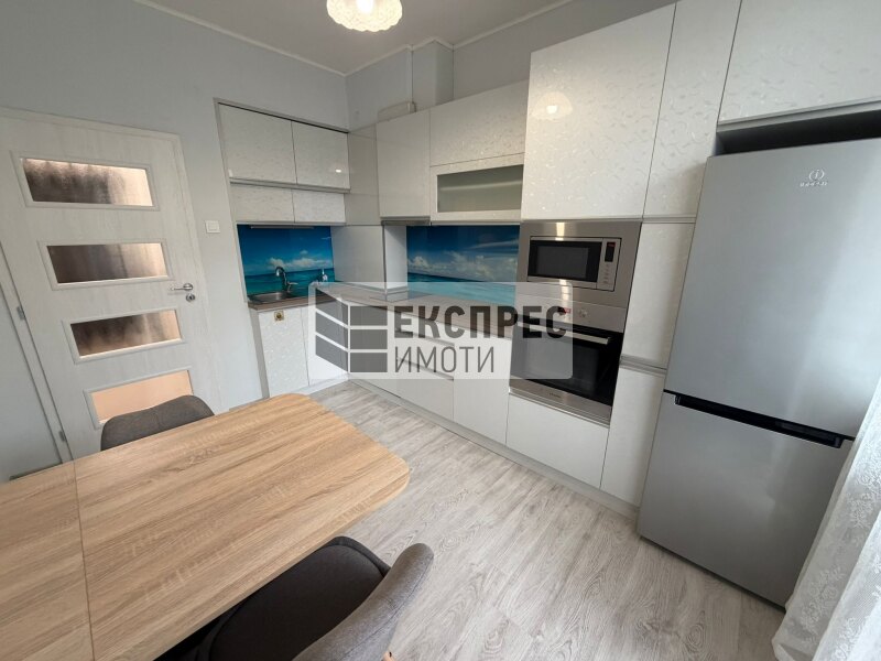  1 Schlafzimmer Wohnung