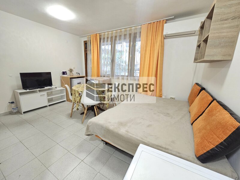 Furnished Studio