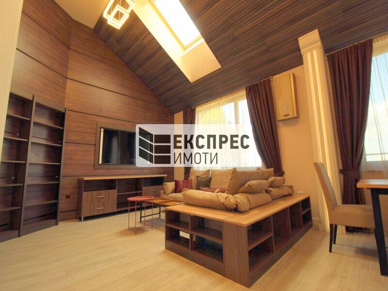 New, Luxury, Furnished 2 bedroom apartment