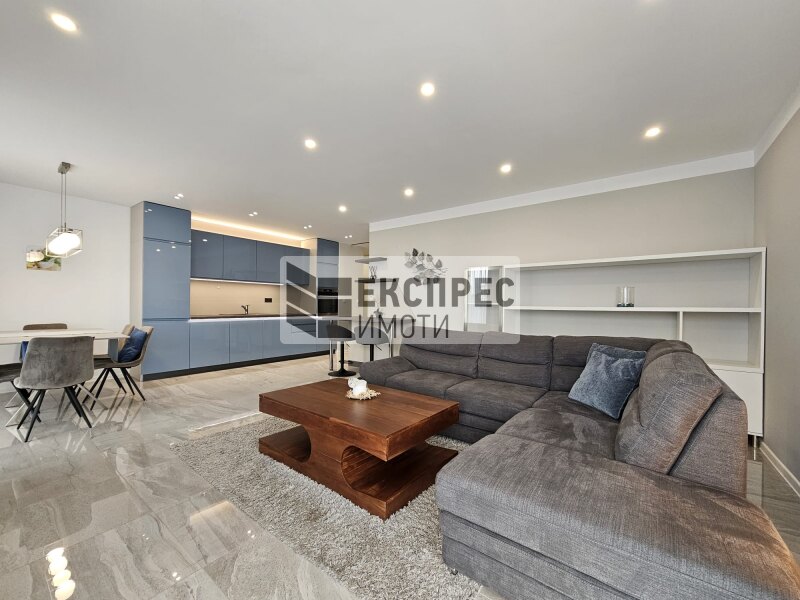 New, Furnished 2 bedroom apartment