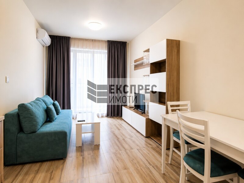 Furnished Studio