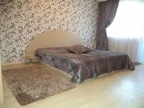 Обзаведен Тристаен апартамент, Окръжна болница