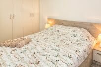 New, Furnished 1 Schlafzimmer Wohnung, Levski