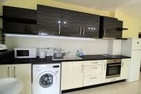 Furnished 2 bedroom apartment, Center