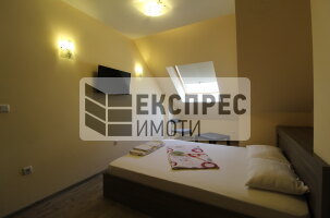 Furnished 1 bedroom apartment, Red Square