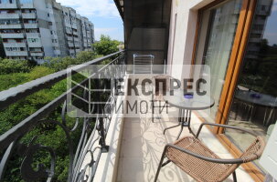 Furnished 1 bedroom apartment, Red Square