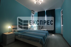 Нов, Обзаведен, Тристаен апартамент, Център