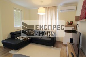 Нов, Луксозно, Обзаведен Двустаен апартамент, Център