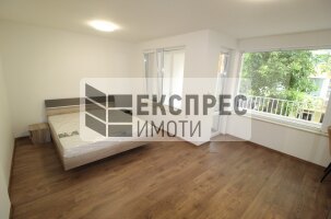 Нов, Обзаведен, Тристаен апартамент, Окръжна болница